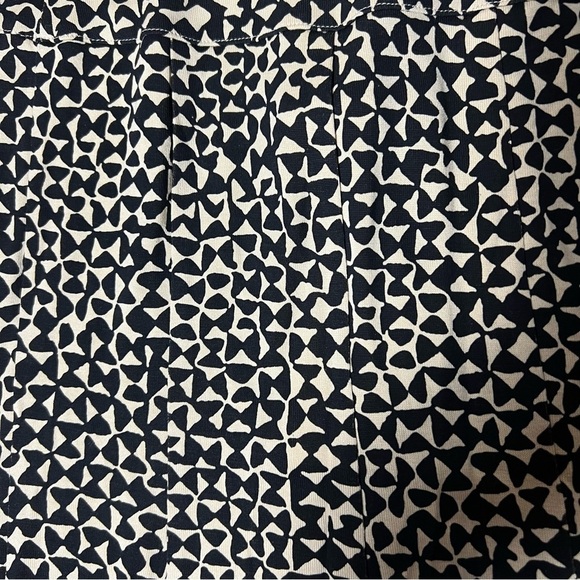 DIANE VON FURSTENBERG Silk Mini Skirt Tan Black Tribal Printed Size 2 DVF NWT - Picture 5 of 10